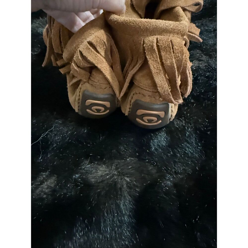 Manitoba Mukluks Harvester Moccasin Suede beaded Size 9 excellent preowned - Picture 4 of 5